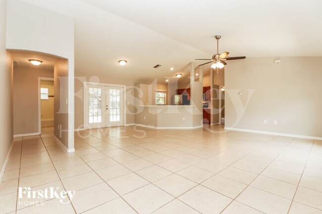 Photo - 5152 Tolson St