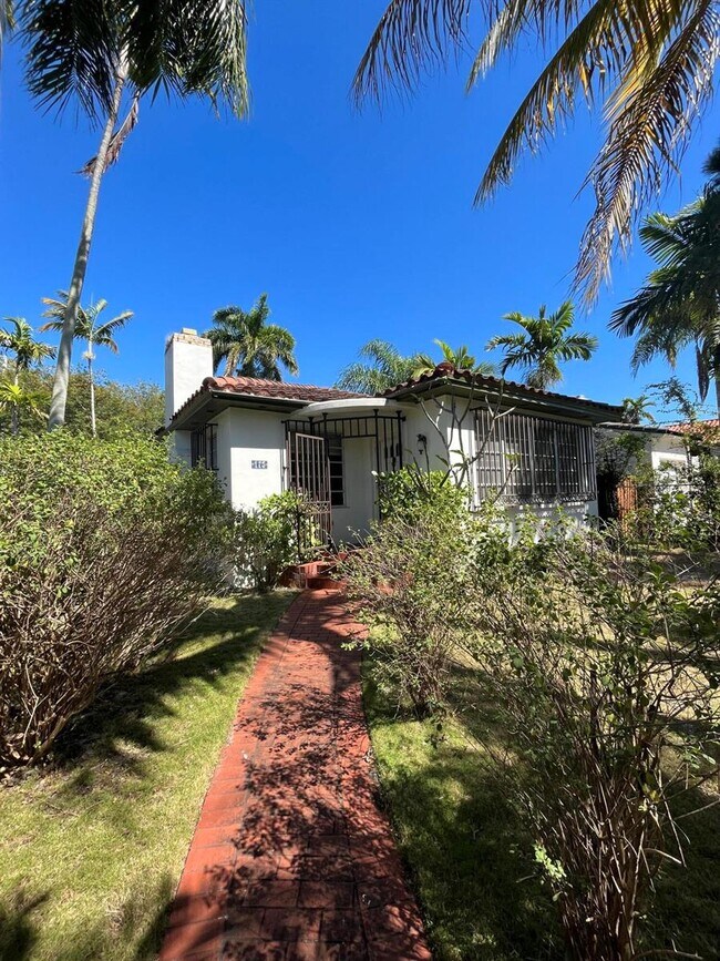 Photo - 175 SW 25th Rd