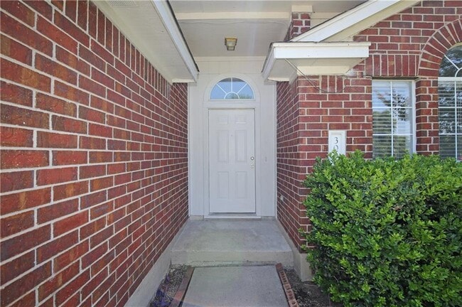 Photo - 309 Country Aire Dr