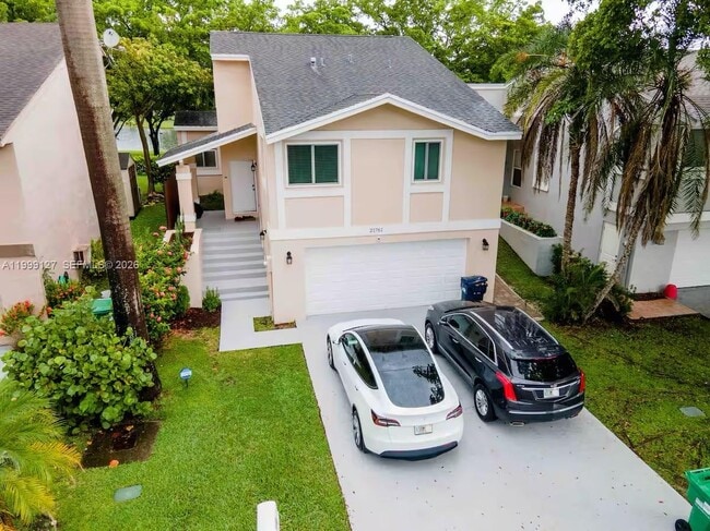 Building Photo - 21761 SW 98th Pl