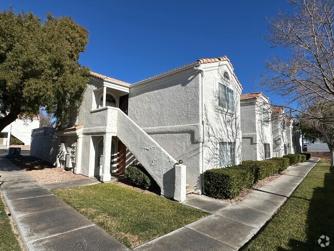 Building Photo - 1800 S Edmond St Unit 1 Rental