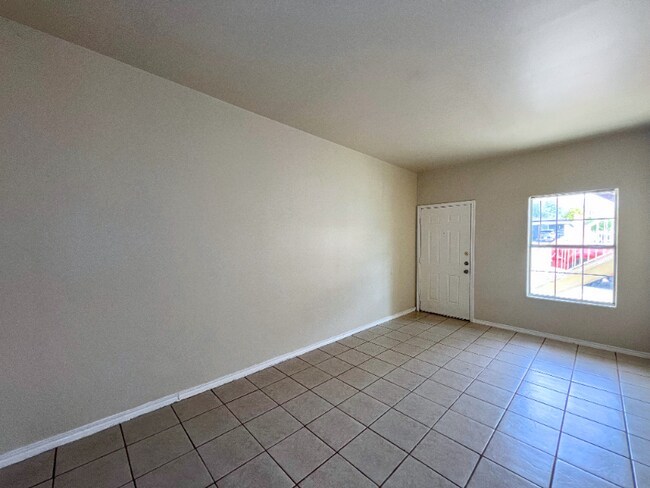 3110 Potomac Loop