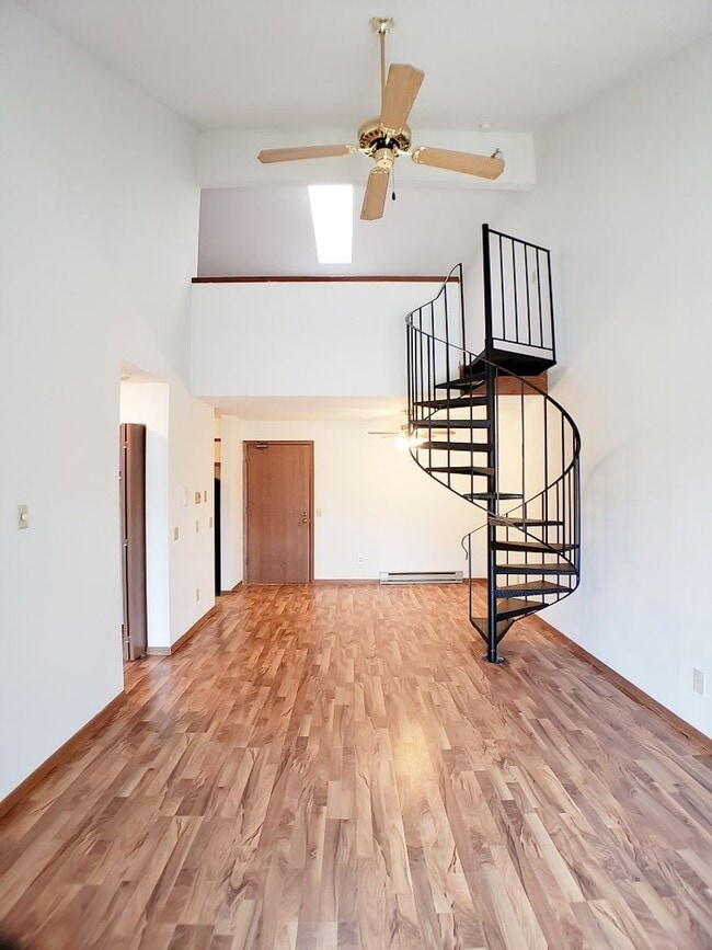 Photo - Orchard Village Apartments