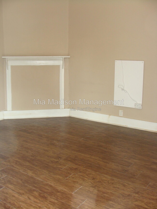 Photo - 248 Ferrill St