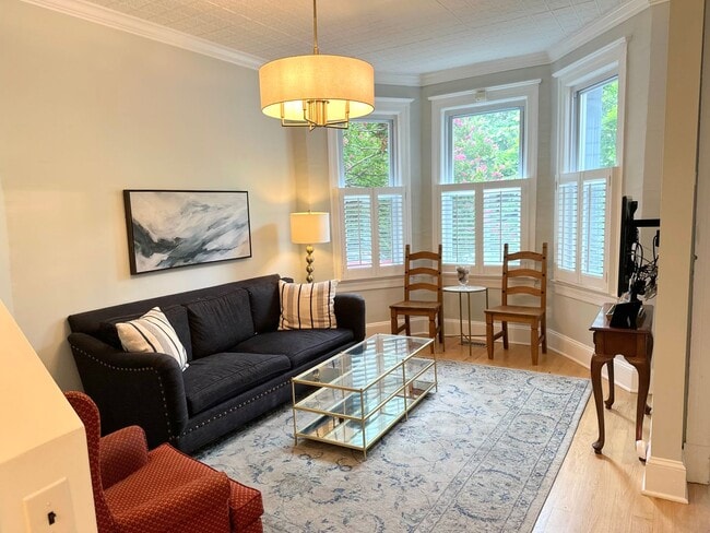 Photo - SPACIOUS 3 BED BROWNSTONE with PARKING, YARD and 2 DECKS!