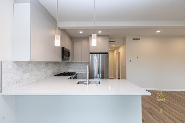 Photo - 458 Washington St Unit 107