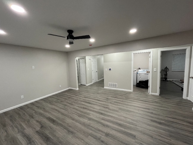 Photo - 2921 Brown St