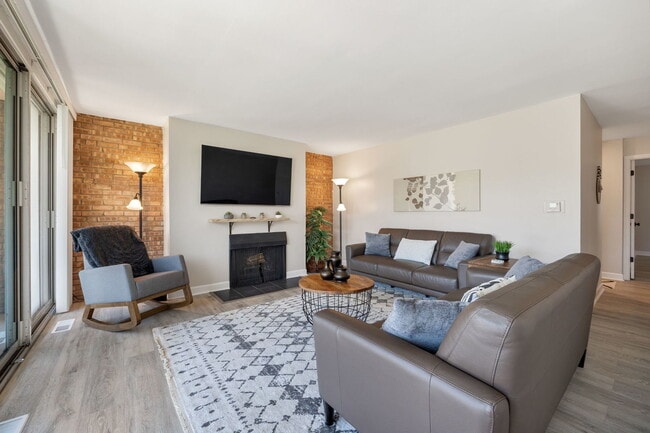 Photo - 6000 E Lake Dr Unidad 1D