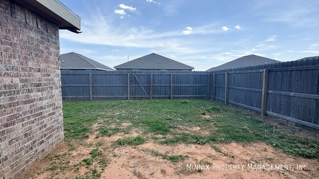 Photo - 8415 10th Pl