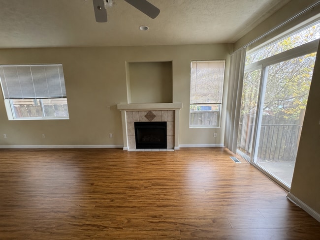 Photo - 6941 N Smith St