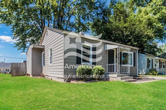 Photo - 1411 Francis Dr