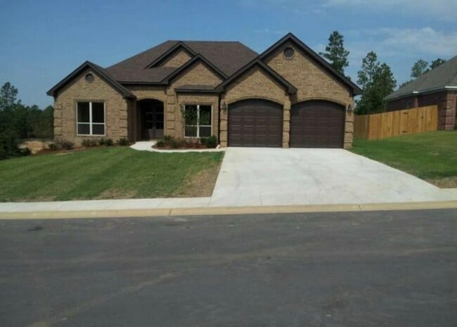 Building Photo - 11901 Stonegate Drive