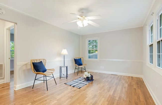 Photo - Cozy 3/2 Updated Home in Greenville Available Now!