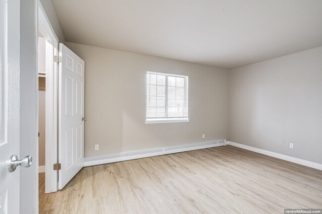 Photo - Canopy Collection - Canopy Ridge