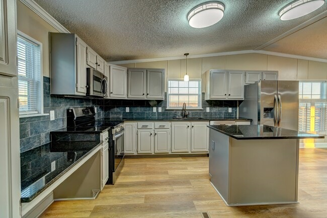 Photo - 2210 Stony Point Rd