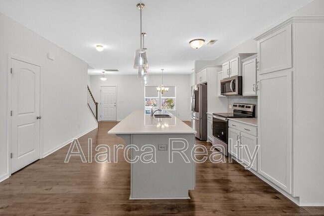 Photo - 764 Alexander Commons Dr