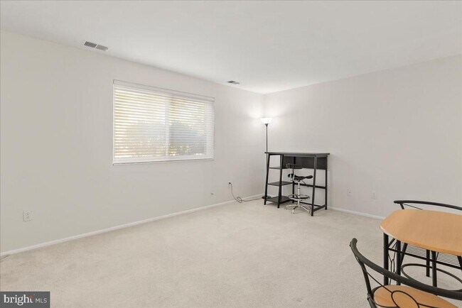 Photo - 1701 Mt Washington Ct Unit D