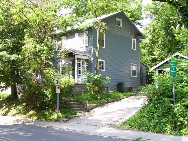 Building Photo - 610 S Henderson St