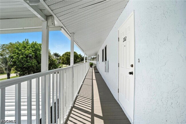 Photo - 1203 SW 48th Terrace Unidad 202