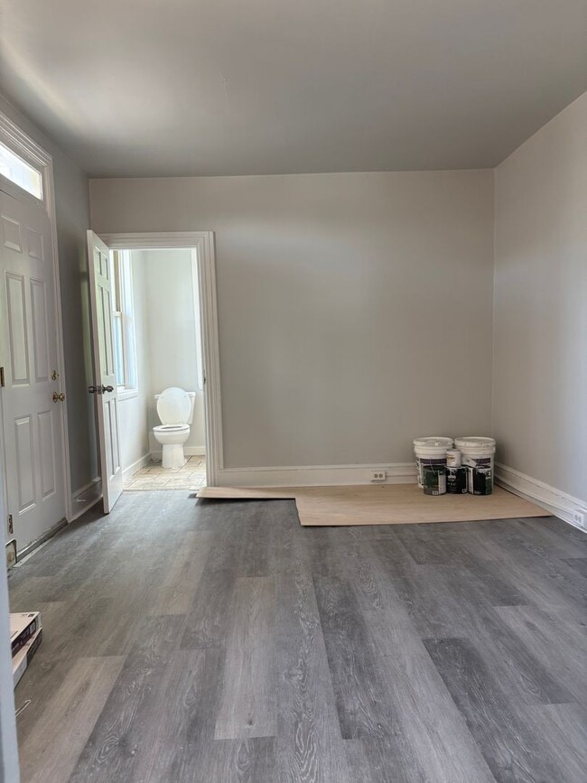 Photo - 879 N Prince St Unit Apt.2