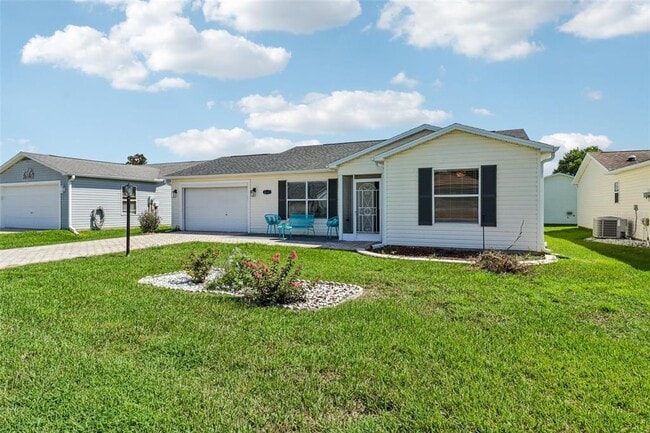 2609 Privada Dr