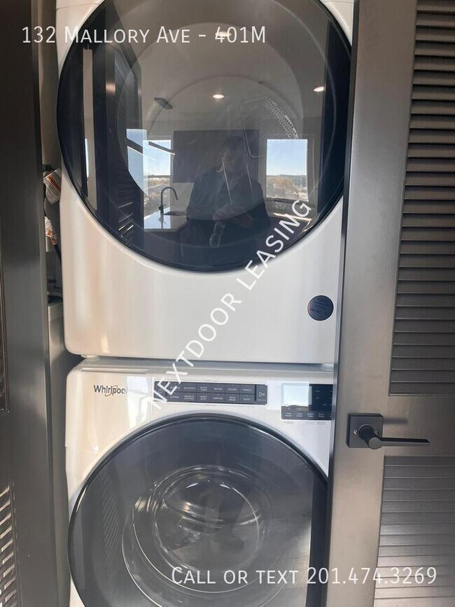 Photo - 132 Mallory Ave Unidad 401M