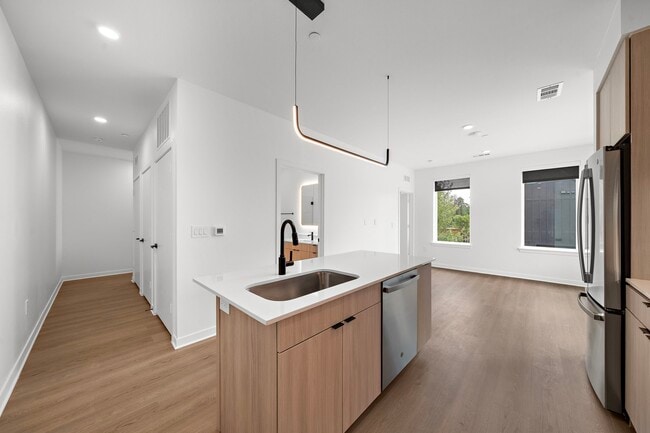 Photo - 1941 Sawdust Rd Unit 303