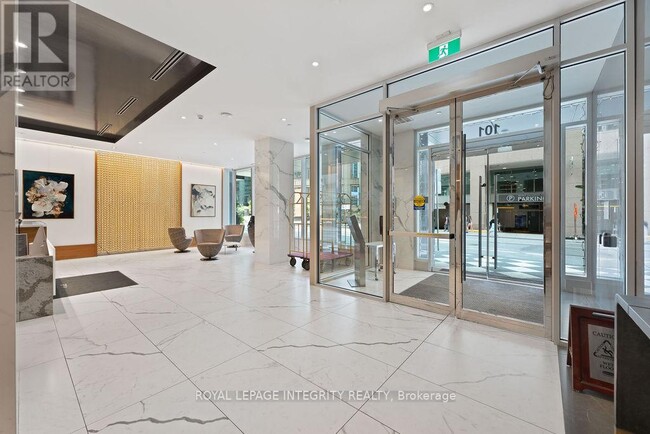 Photo - 101 Queen St