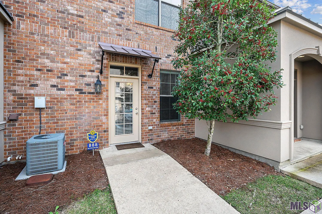 Building Photo - 888 S Kenilworth Pky Unit 7C