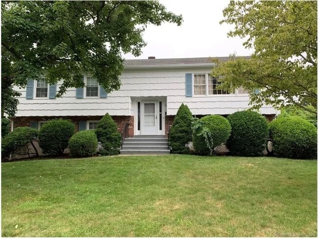 Building Photo - 123 Folino Dr