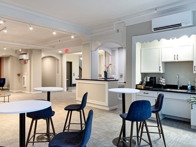 Photo - 6 Chatham St Unidad 301