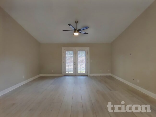 Photo - 3631 Mandarin Woods Dr N