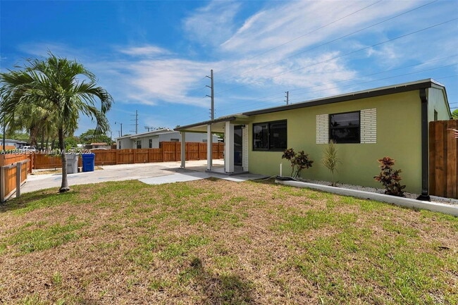 Photo - 2730 NE 16th Ave