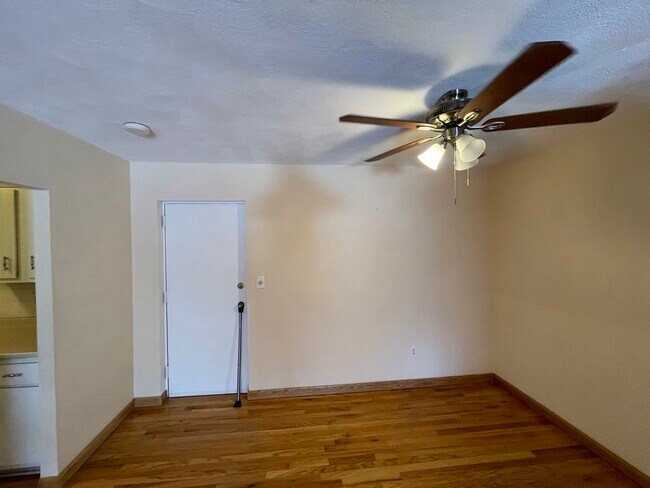 Photo - 611 Watertown St Unidad 6