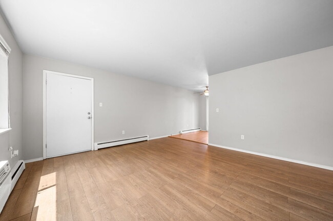 1770 Eaton St Unit 2