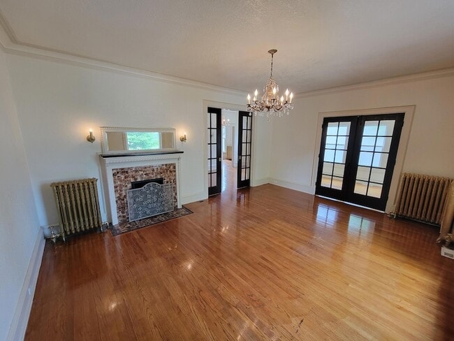 Photo - 508 Maple Ave
