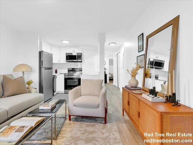 Photo - 18 University Rd