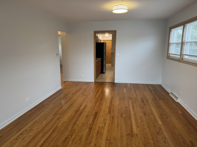 Photo - 3311 W Pratt Ave Unit 2