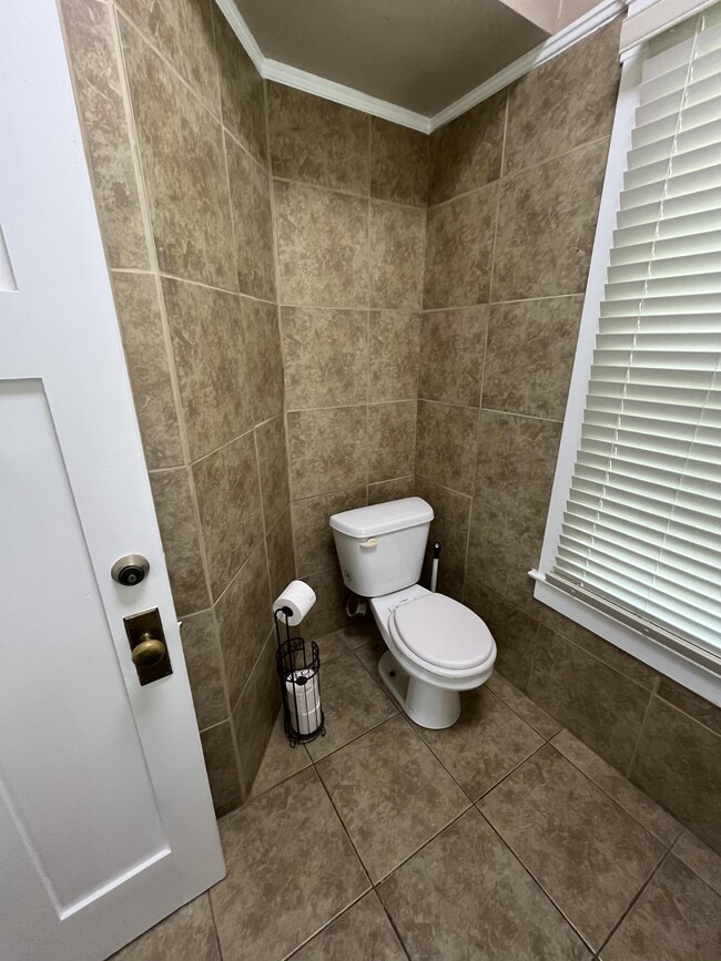 Photo - 124 Katherine St