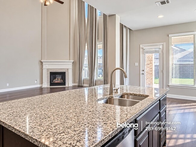 3418 Boquillas Ct