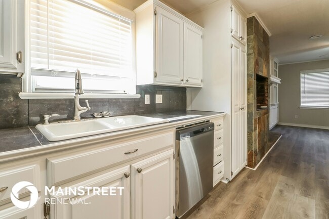 Photo - 3439 NW 53rd St