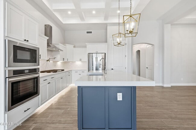 Photo - 219 Emerald Brass