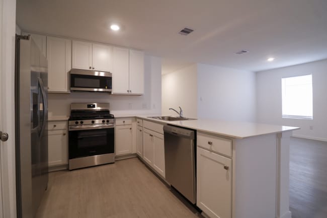 Photo - 2511 Night Emerald Dr