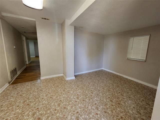 Photo - 508 Acme St