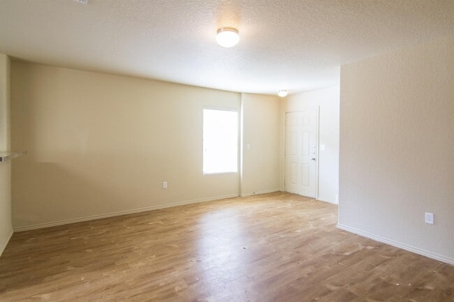 Photo - 3407 Apache Meadows Drive