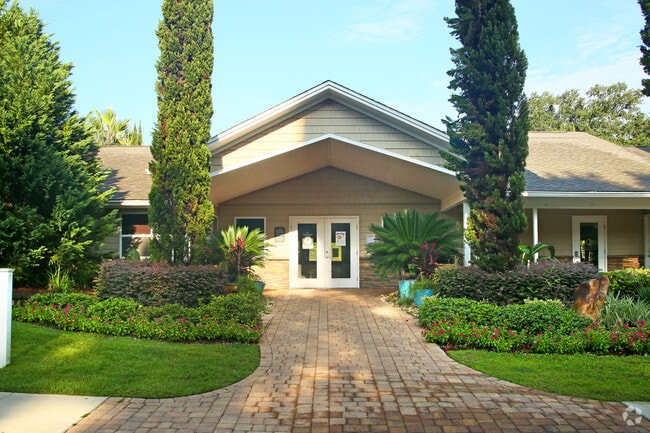 Tally Square Apartments