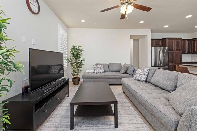 Photo - 6814 E Riverside Dr Unit 31