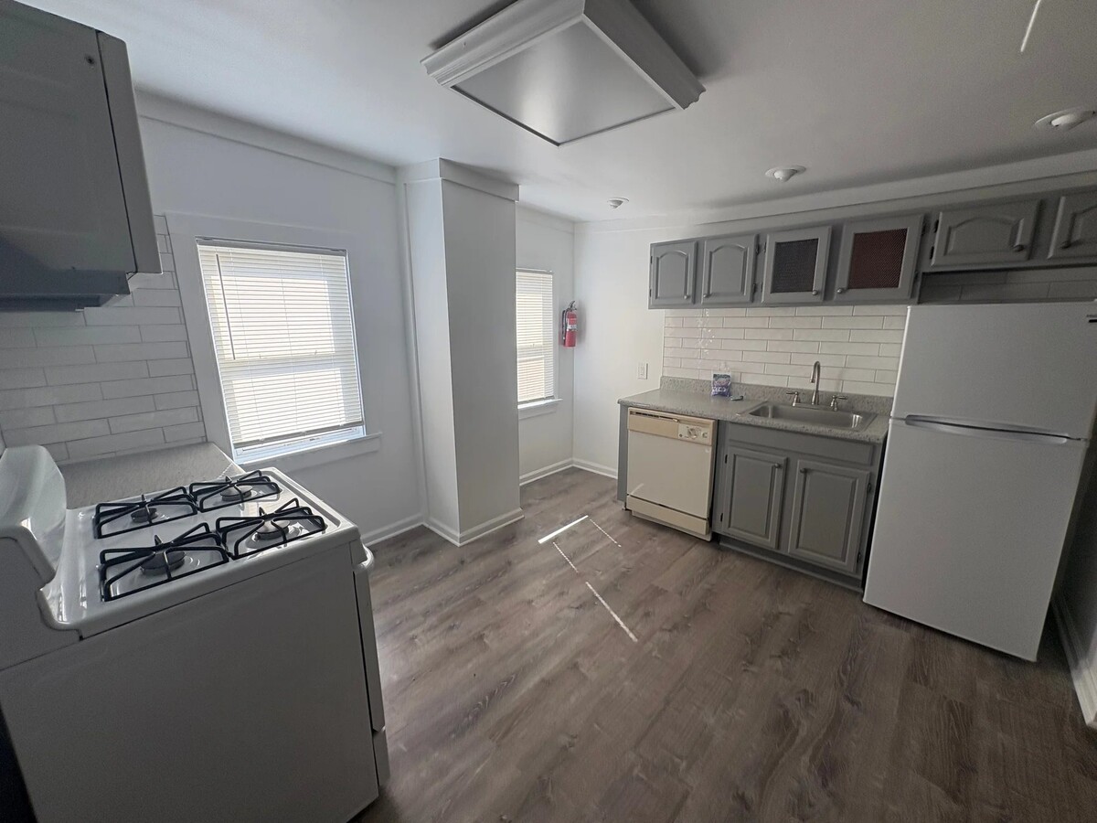 Photo - 56-58-58 4th St Unit 56B
