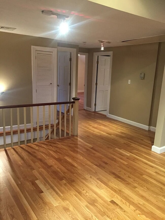 Photo - 6 Skillings Rd