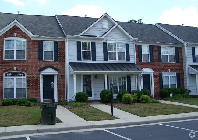 Building Photo - 6747 S Grand Brook Cir Rental